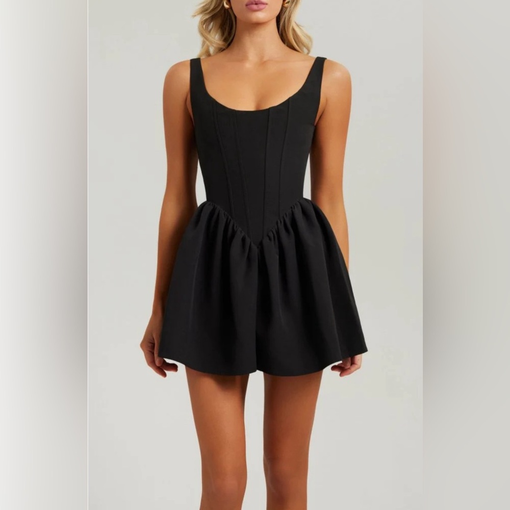 Heiress Beverly Hills BLACK CORSET FLARED A-LINE CREPE MINI DRESS size S